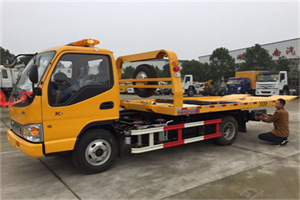 莲花哪里有拖车服务